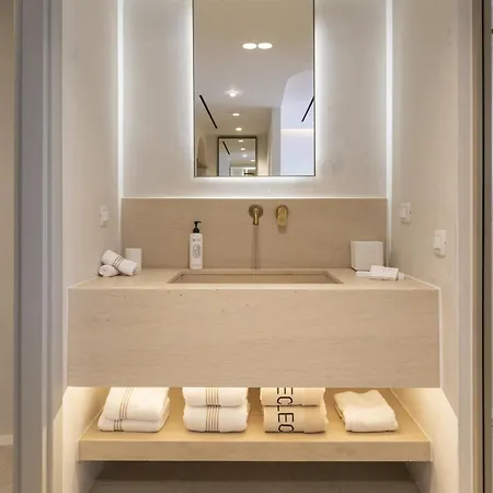 וילה The By Santo Collection אויה